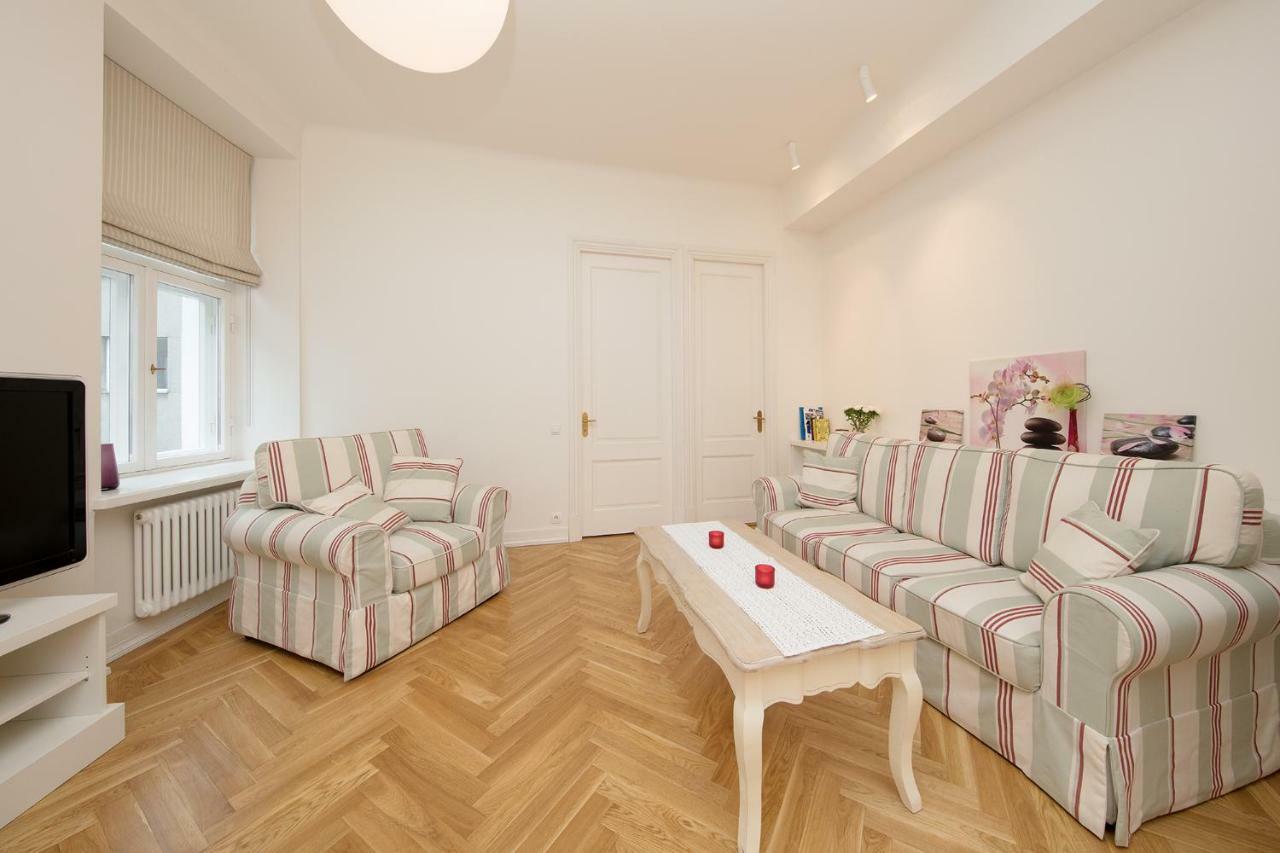 Harju Old Town Apartment ทาลลินน์ ภายนอก รูปภาพ
